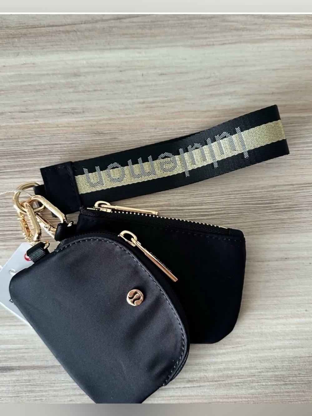 Lululemon athletica Dual Pouch Wristlet gold black bag purse gym keychain - Picture 5 of 5